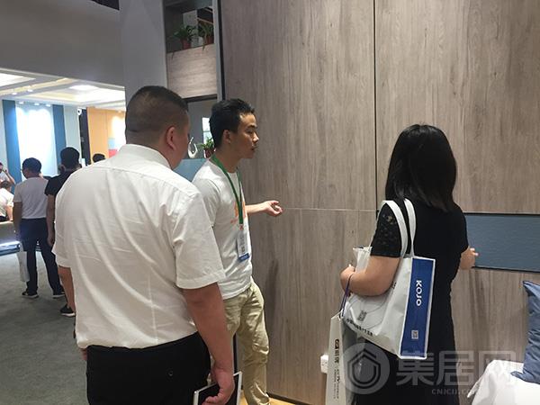 宝仕龙精装集成墙面吸引客户咨询