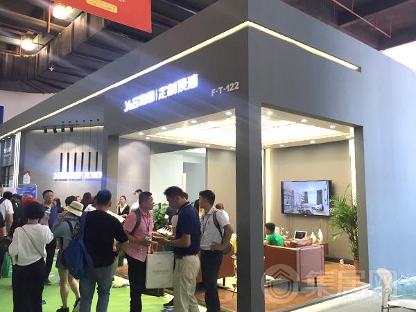 雅阁定制顶墙展馆