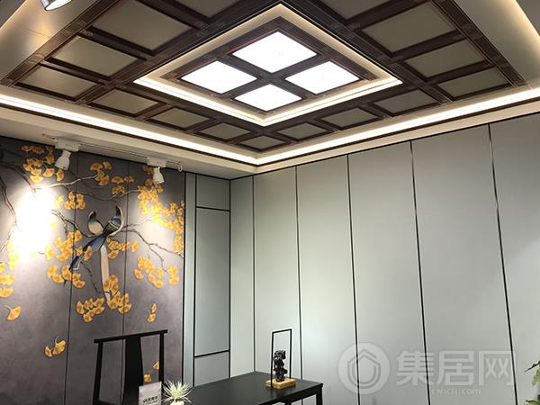 奥华顶墙一体体验间