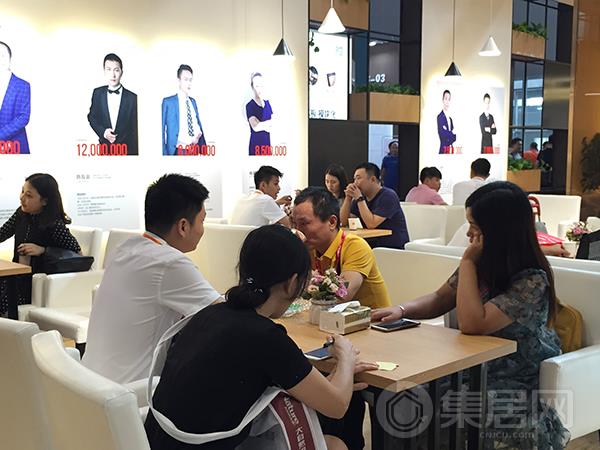 索菲尼洛馆内人气爆棚