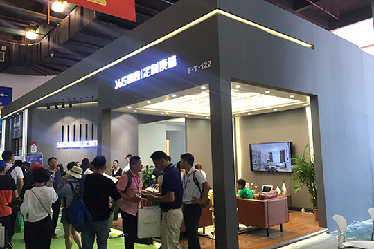 【嘉兴展】专属定制，为雅阁金钻板墙面疯狂打call